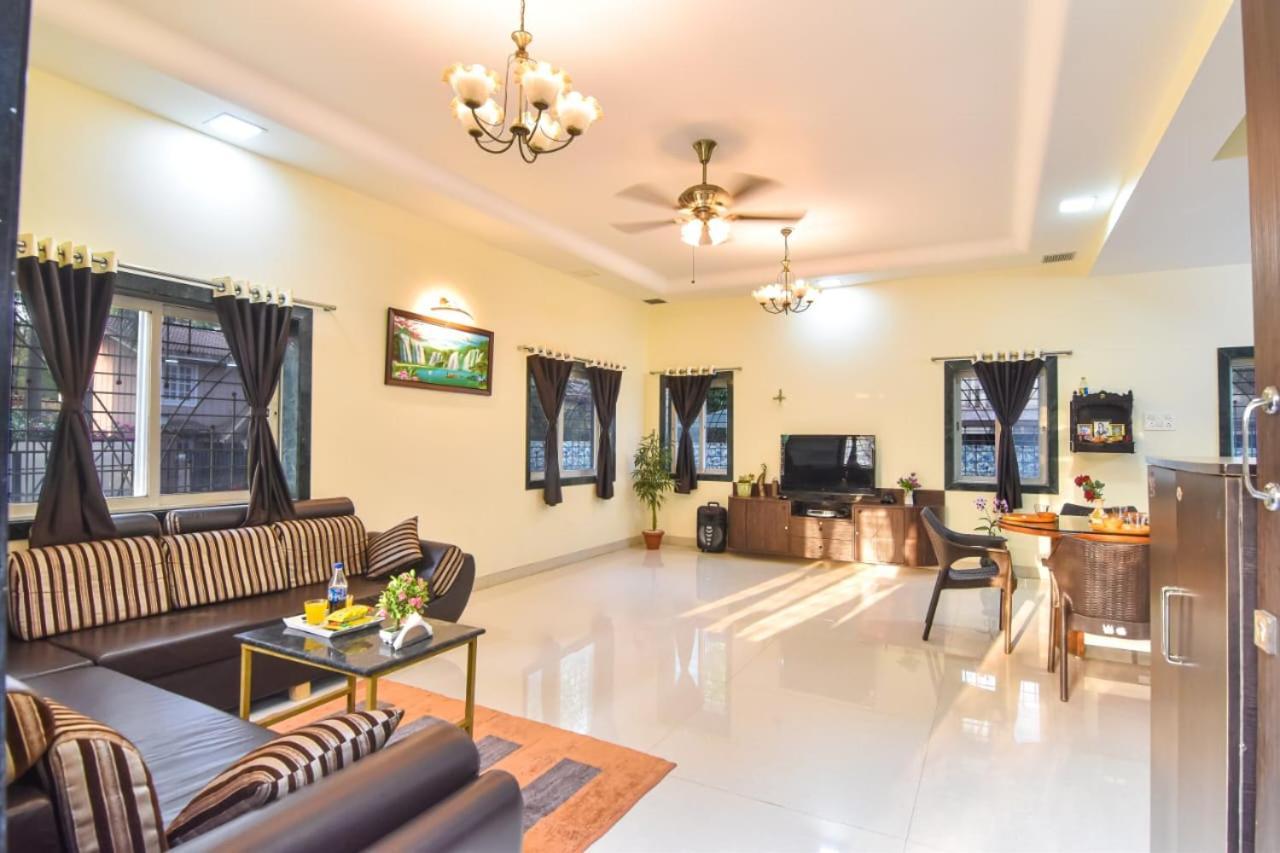 הוילה לונבלה Pine View 2Bhk מראה חיצוני תמונה