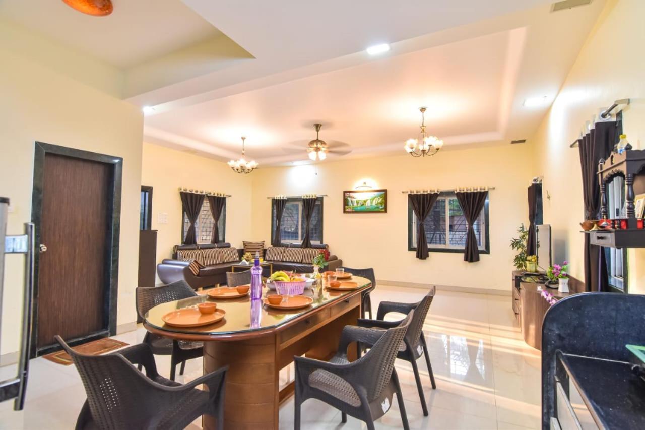 הוילה לונבלה Pine View 2Bhk מראה חיצוני תמונה