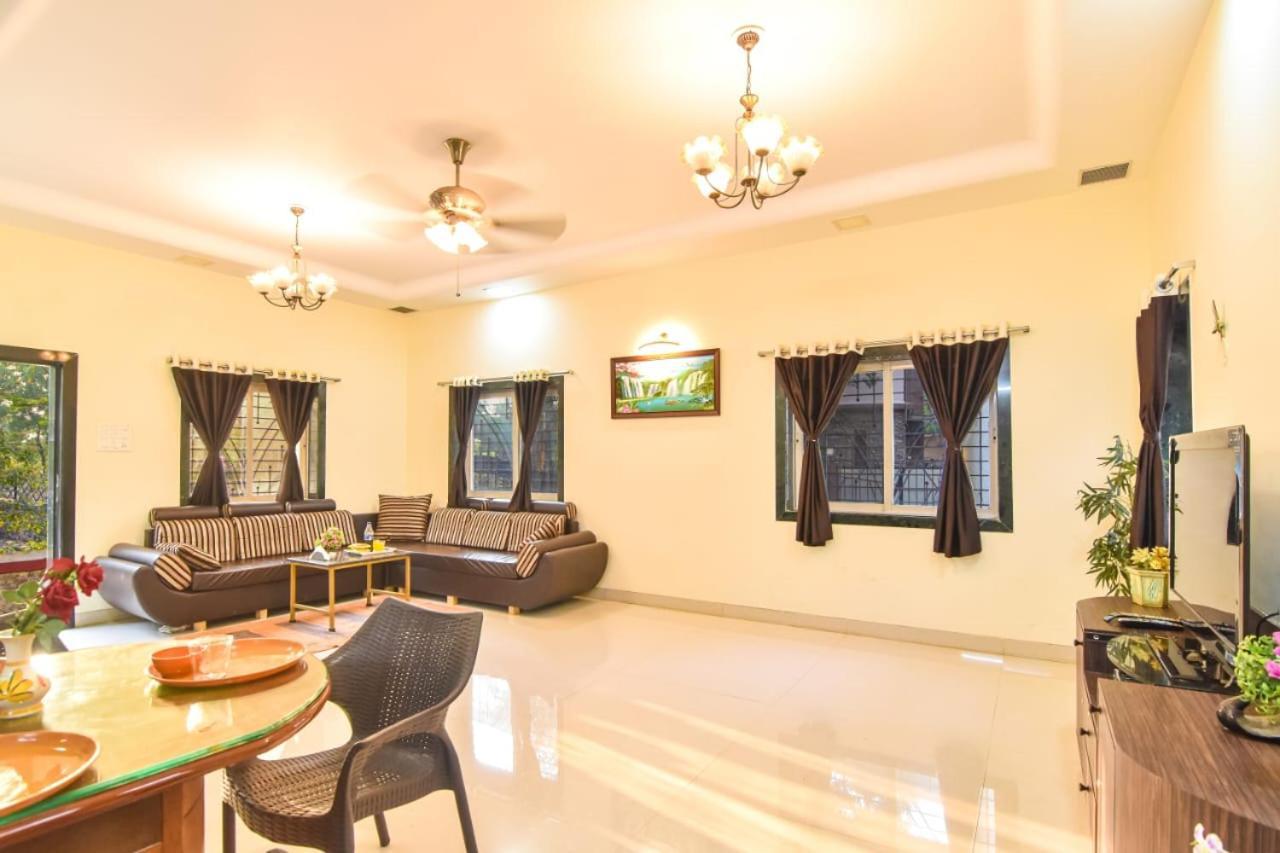 הוילה לונבלה Pine View 2Bhk מראה חיצוני תמונה